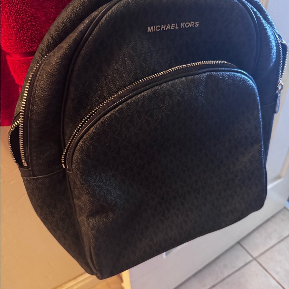 Michael Kors Charcoal Men's Backpack - Picture 3 of 8